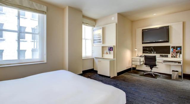 THE MIDLAND HOTEL, Chicago, a Tribute Portfolio Hotel, Забронировать Отель Отели Чикаго с завтраком, рядом с Jazz Institute of Chicago, Завтраки