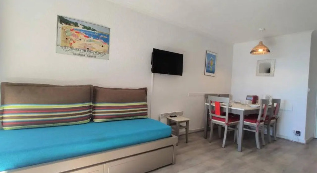Appartement Cannes la Bocca, 3 pièces, 6 personnes - FR-1-609-15, Забронировать Апартаменты/квартира Отели Приморских Альпы с бассейном, Бассейн