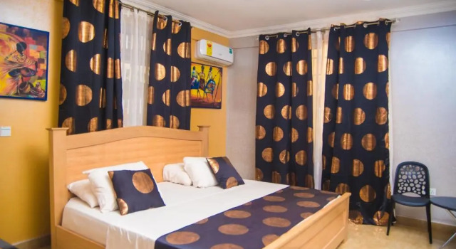 Homey Lodge
