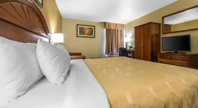 Номер Standard Quality Inn Colorado Springs South