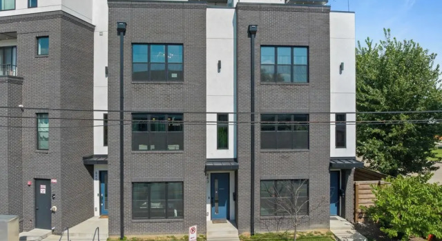 Skyline Soundhouse by Avantstay Rooftop Deck & Game Room Near East Nashville & Broadway, Varaa Lomakoti Huvilat kohteessa Tennessee, Villa