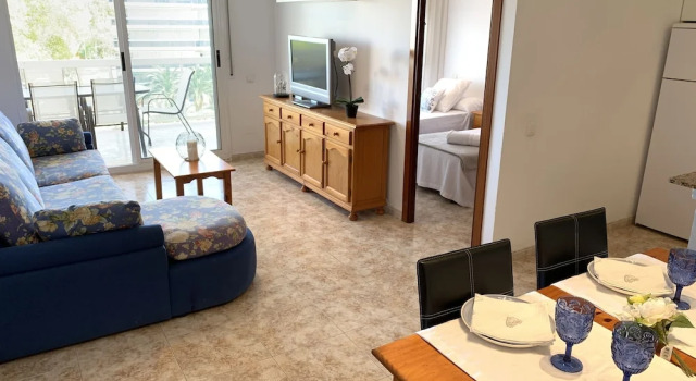 T&H Aventura Park Family Apartment
