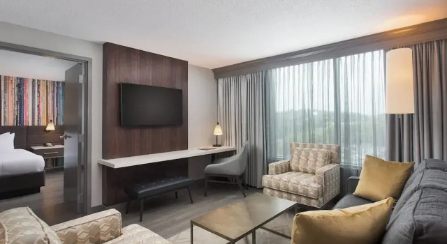 Люкс c 1 комнатой Nashville Marriott at Vanderbilt University