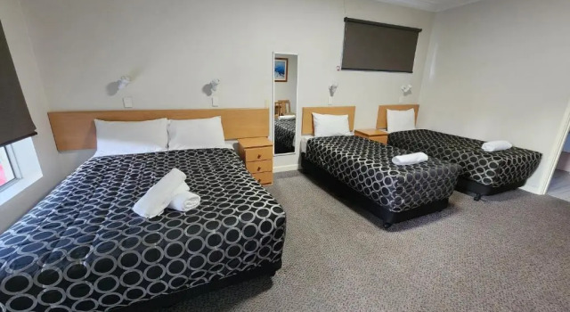 Четырёхместный номер Premium Hume Inn Motel Albury CBD