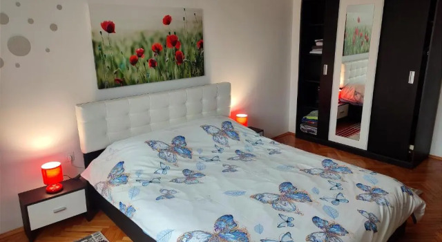 Апартаменты Lovely 1 bedroom apartment in city centre, sleeps 4 !