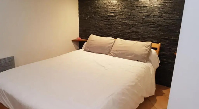 Loft dans cadre de verdure, Rezerwuj Hotel Ceyreste Carros
