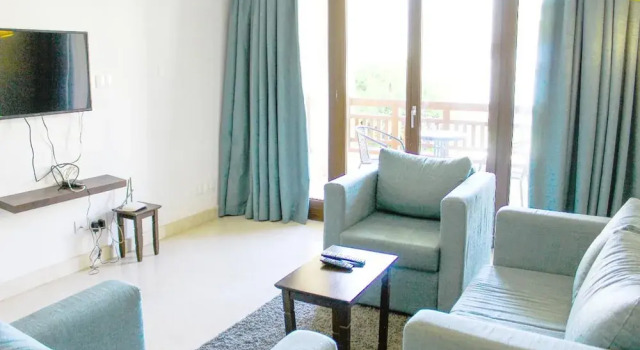 Marina Breeze 2-bedroom Retreat, Prenota Appartamento Hotel a Dhofar con parcheggio, Parcheggio
