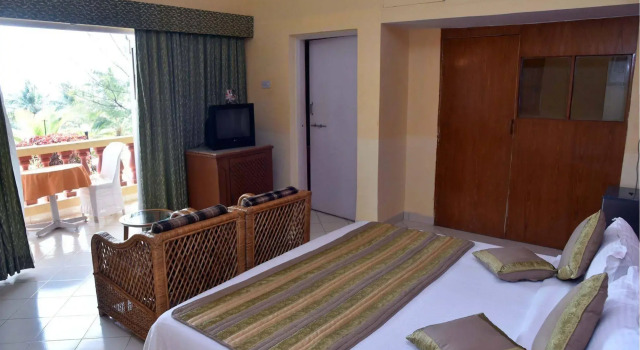 Indismart Woodbourne Resort