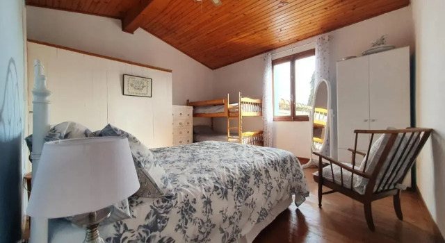 Bonnie Maison, Book Hotel Alaigne Corbières