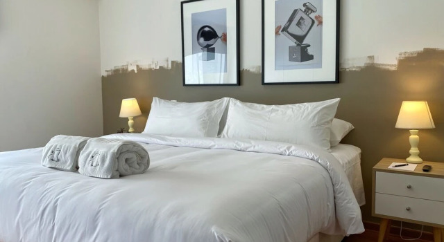 Efrica 2BR by Geko, Buchen Sie Ferienwohnung Hotels in Provincia de Lima mit Pool, Schwimmbad