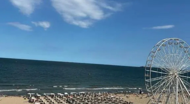 Апартаменты Hotel Glarus Beach
