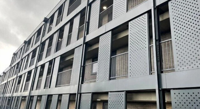 Luxury 2-bed Apartment in Manchester With Parking