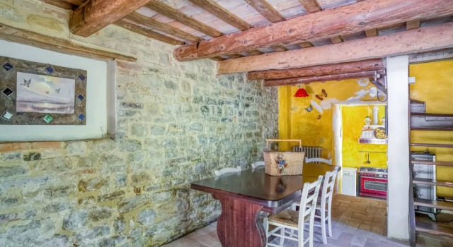 Rustic Home in Santa Vittoria in Matenano FM With Garden, Rezervovat Hotel  