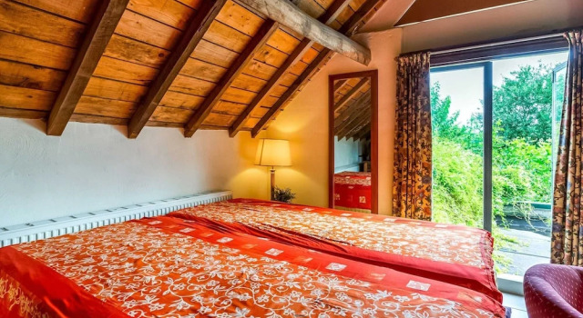 Holiday Home with Terrace Garden Parking, Prenota Hotel Rekem 