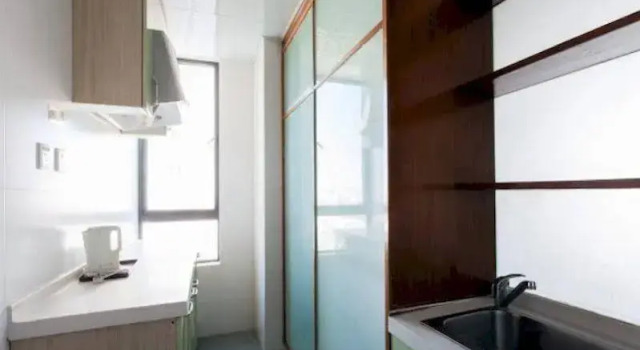 Blossom  Seaon, Book Hotel Haikou Hainan