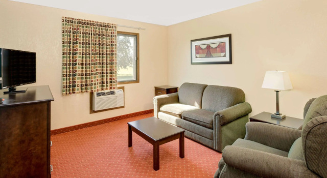 Howard Johnson by Wyndham Waterloo/Cedar Falls, Réserver Hôtel Cedar Falls 