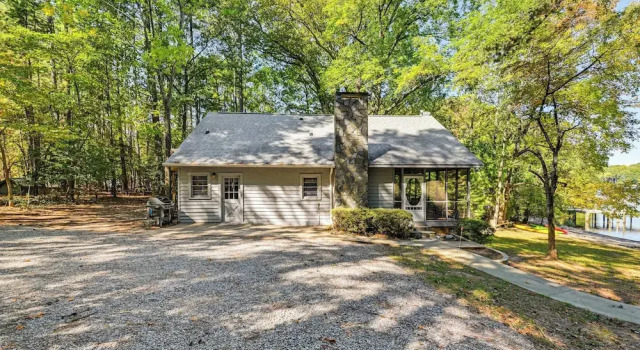 Private Dock & Beach! Lake Norman Cottage Hideaway