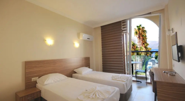 Номер Standard с балконом Kent Studyo Hotel