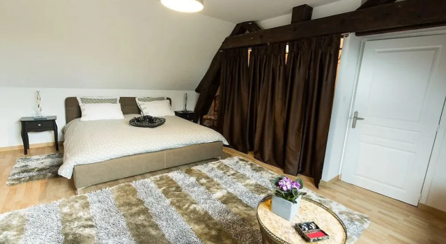 Chambres d'Hôtes La Grange Renaud (Climatisation), Rezerwuj Hotel Saumur 