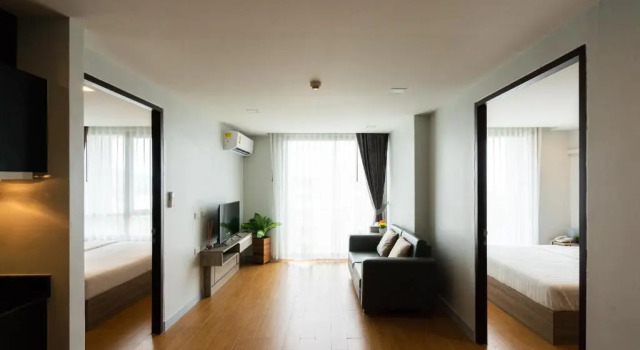 Люкс с 2 комнатами ONPA Hotel & Residence Bangsaen