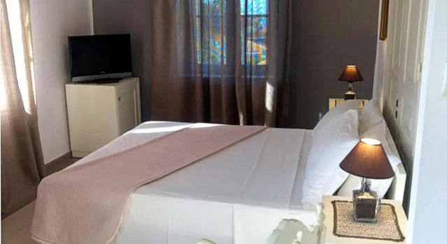 Archontiko Tsaknaki Manolia, Book Hotel  