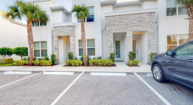Dog-friendly Retreat With Pool, Covered Patio, Children's Items, Grill, & AC