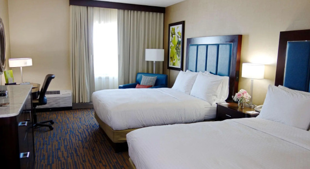Четырёхместный номер Standard Doubletree by Hilton, Leominster