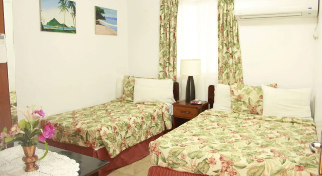 Gem Holiday Beach Resort, Réserver Complexe hôtelier Saint George Saint-Georges