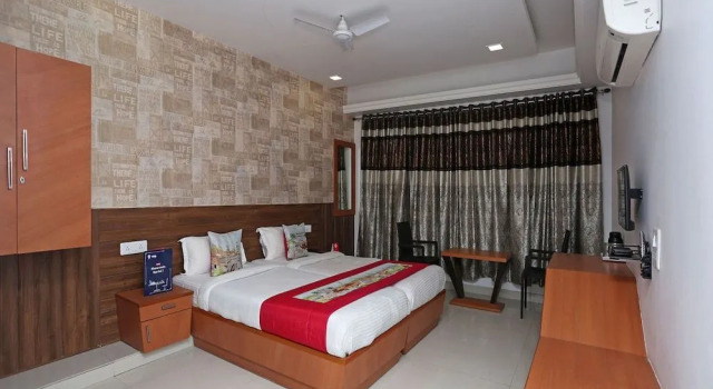 Hotel Grand Nishat