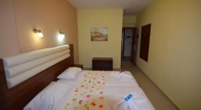Rainbow Resort, Book Resort Paralia 