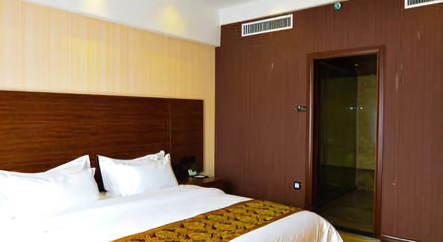Cloud Holiday Hotel, Rezervovat Hotel Luo-jang Henan