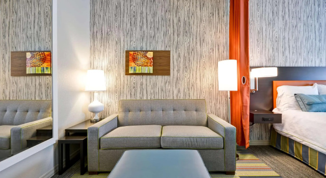 Четырёхместная студия Home2 Suites By Hilton Evansville