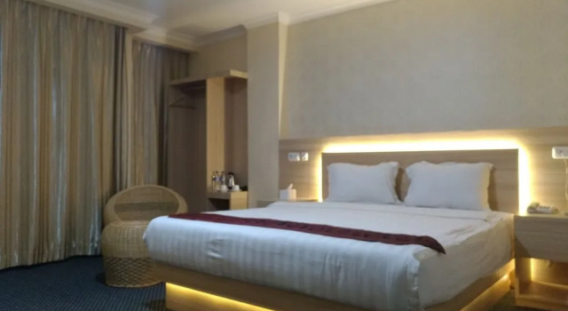 Номер Superior Hotel Rangkayo Basa Padang Panjang