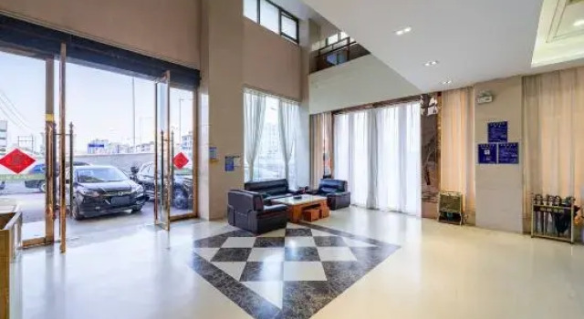 Dongguan Youfa Business Hotel, Rezervasyon Otel Guangdong otoparklı oteller, Otopark
