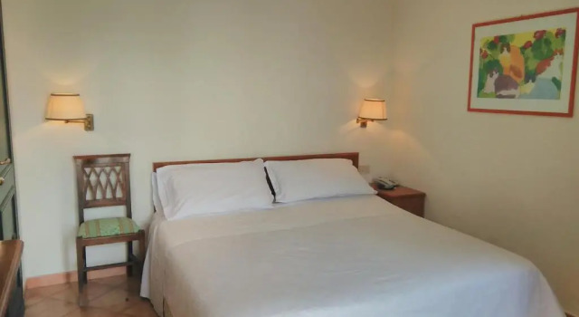 Четырёхместный номер Standard Hotel Baia Del Sole