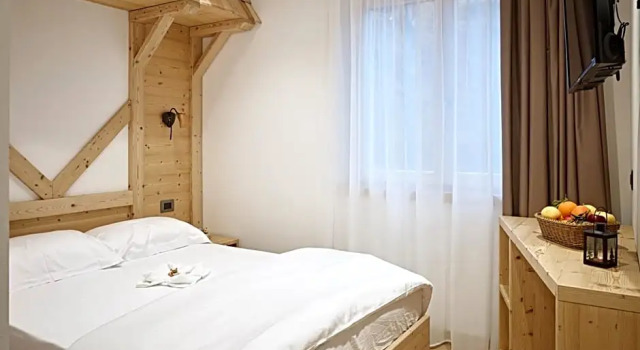 B&B Augusto, Забронировать Отель «постель и завтрак» Пинцоло Мадонна-ди-Кампильо
