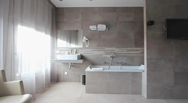 Номер Deluxe Golden Tulip West Ende