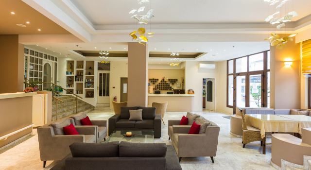 Eltina Hotel