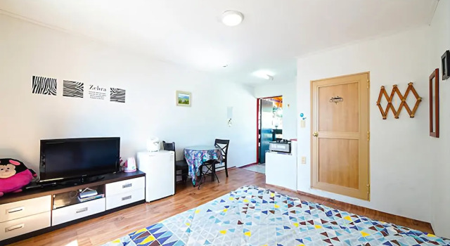 Taean Autumn Sea Pension, Prenota Hotel Hotel a Taean con parcheggio, Parcheggio