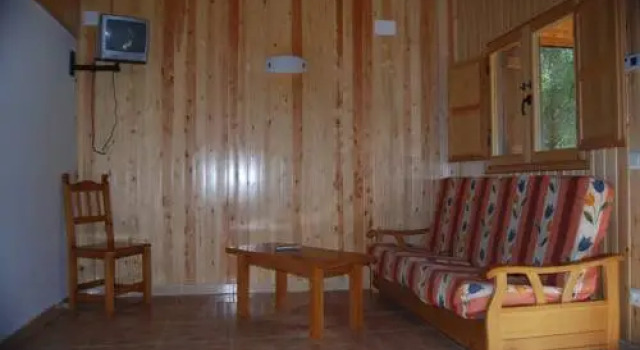 Camping Pineta, Book Campground Hotels in Espierba with Parking, Parking