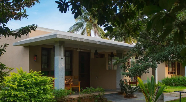 Вилла с балконом Heritage Resort Hampi