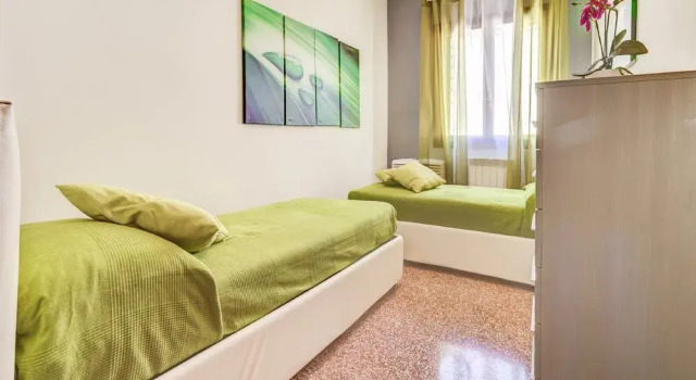 Venice Garden View Apartments, Забронировать Апартаменты/квартира Отели Венеции с парковкой, рядом с Железнодорожный вокзал Венеция Санта Лючия, Парковка