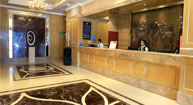 Vienna Hotel Guilin Quanzhou Central Square Branch, Rezervați Hotel Quanzhou Guangxi