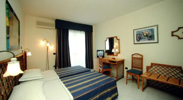 Трёхместный номер Standard Pugnochiuso Resort Hotel del Faro