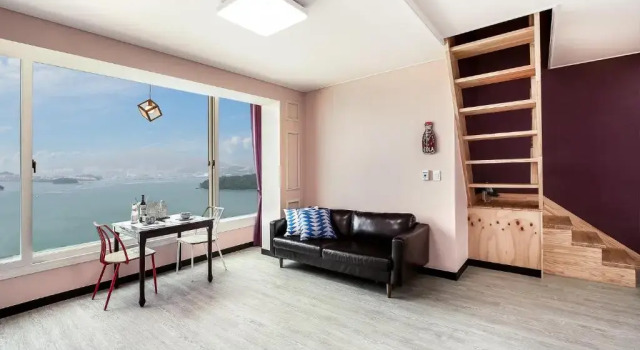 Yeosu Blooming Pension, Reserva ahora Hotel Hoteles en Jeolla del Sur con aparcamiento, Aparcamiento