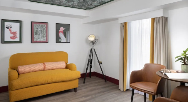 Двухместный люкс The Welbeck Hotel by IHG
