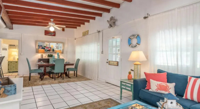 Blue Bungalow, Prenota Hotel Tybee Island Georgia