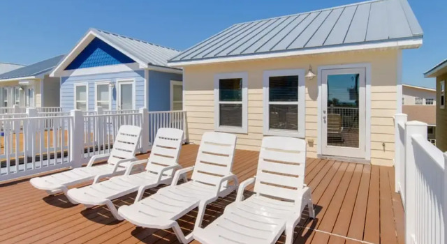 Seas The Day By BlueSwell, Book Hotel Hoteller i Lower Grand Lagoon med parkering, Parkering