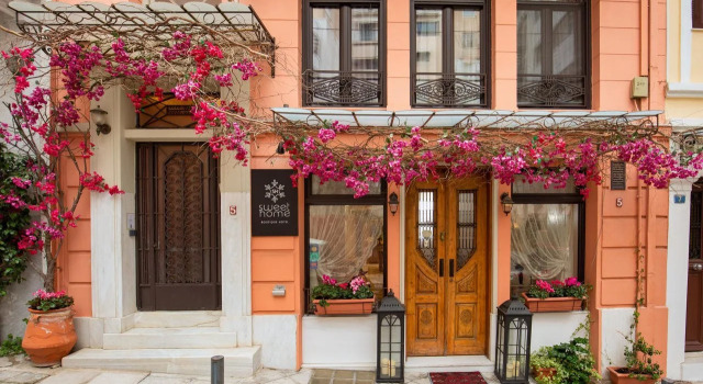 Sweet Home Hotel
