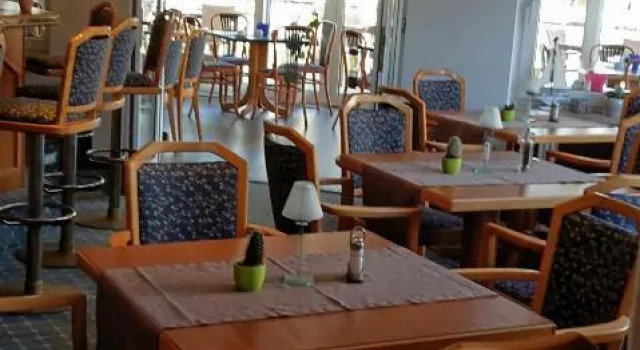 Hotel Garni Meeresblick, Varaa Hotelli Glowe Rügen